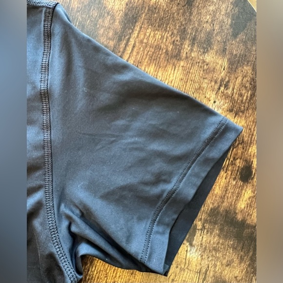 TOMMIE COPPER | women’s Cool Copper, compression shirt. Size: 2XL - Picture 6 of 10